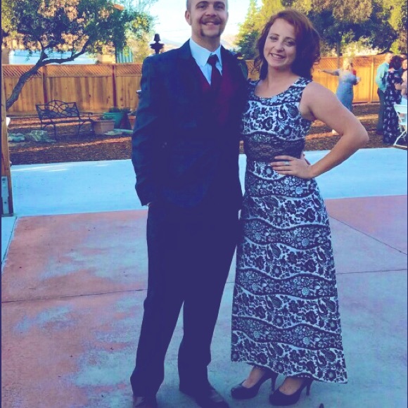 Keone Hawaii Black and White Lace Dress - Picture 1 of 4